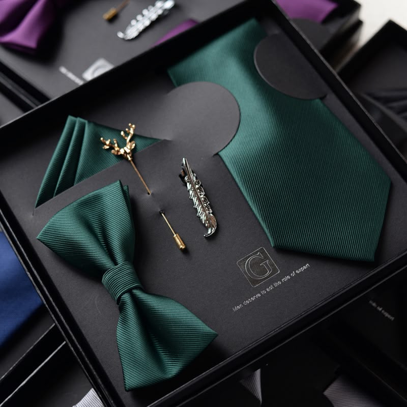 Royal Emerald Green Sovereign Set
