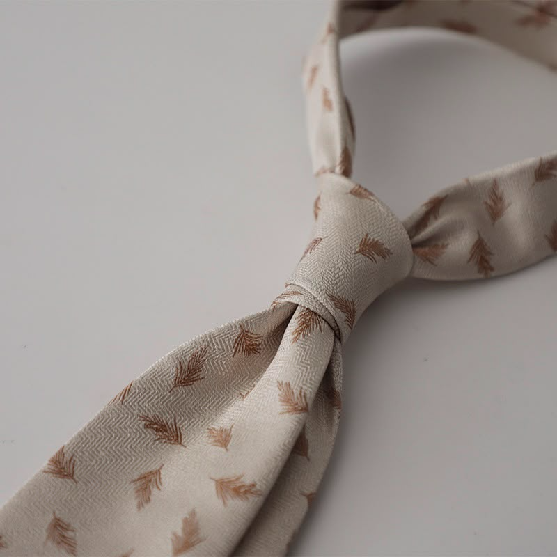 Champagne Cream Feather Tie